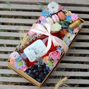 Fruit & Bloom - אקדמיה לשזירת פרחים - סדנאות חווייתיות וקורסים מקצועיים place picture